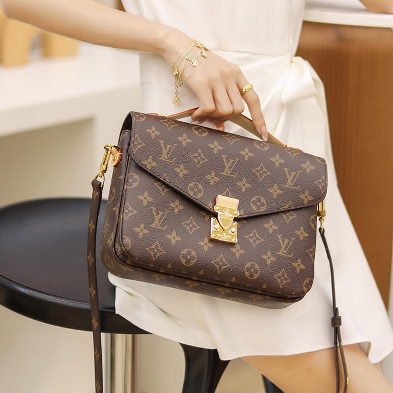 L0vis Vvtt0n M44875 Pochette Métis