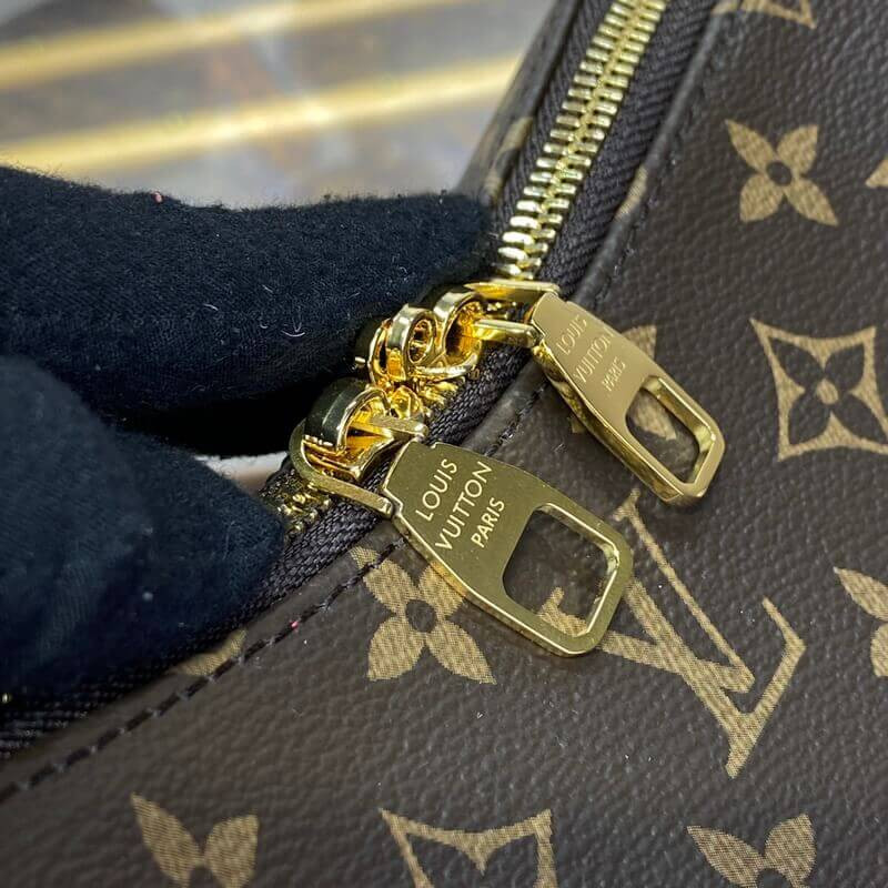 L0vis Vvtt0n Monogram Canvas Slouchy MM M12098