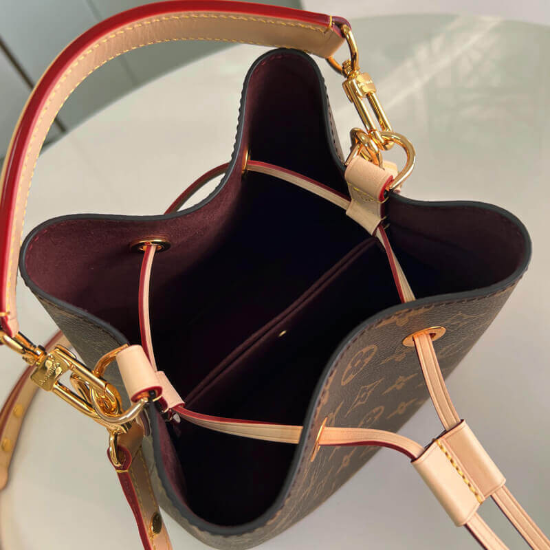 L0vis Vvtt0n Néonoé BB M46581