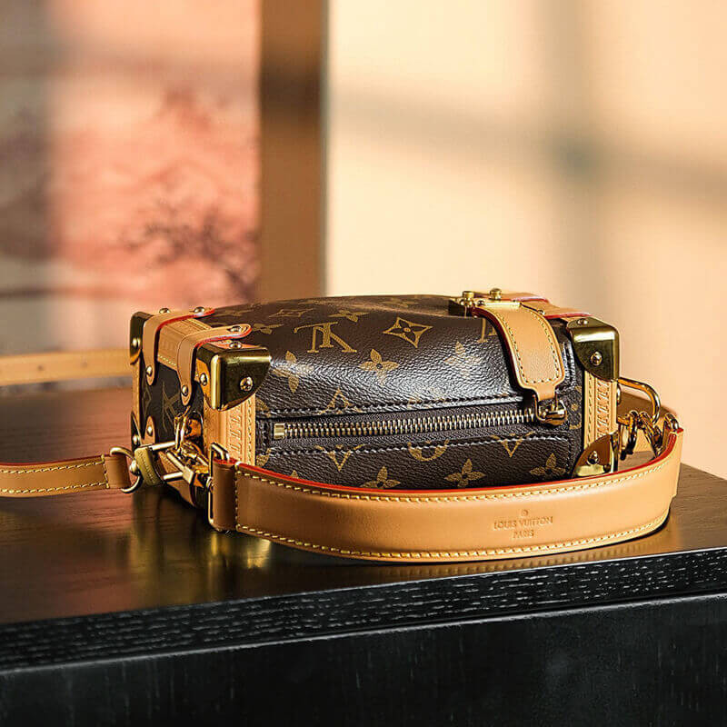 L0vis Vvtt0n M46815 Side Trunk PM