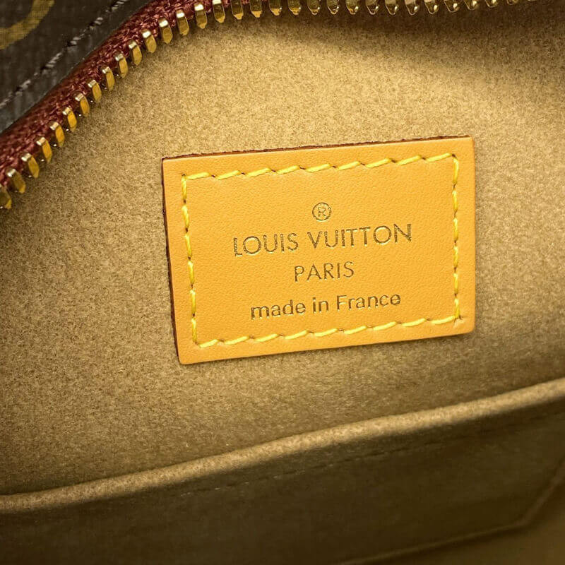 L0vis Vvtt0n Boite Chapeau Souple MM M45647