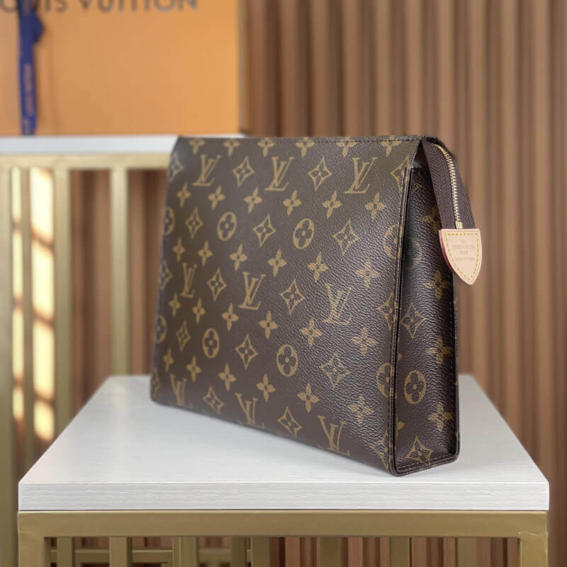 L0vis Vvtt0n Poche Toilette 26 M47542