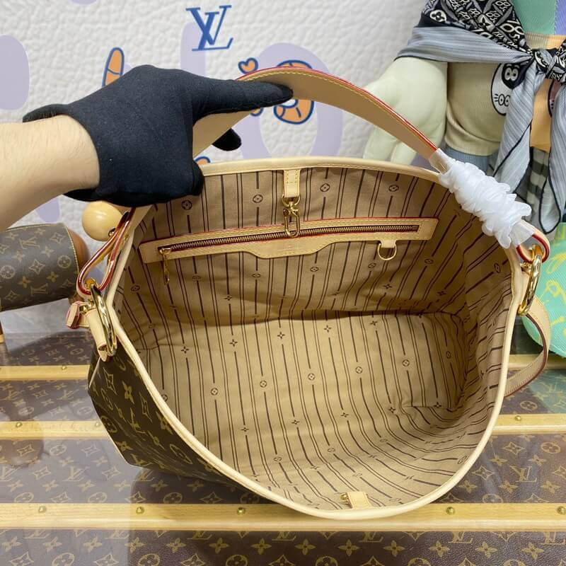 L0vis Vvtt0n Delightful PM M40352