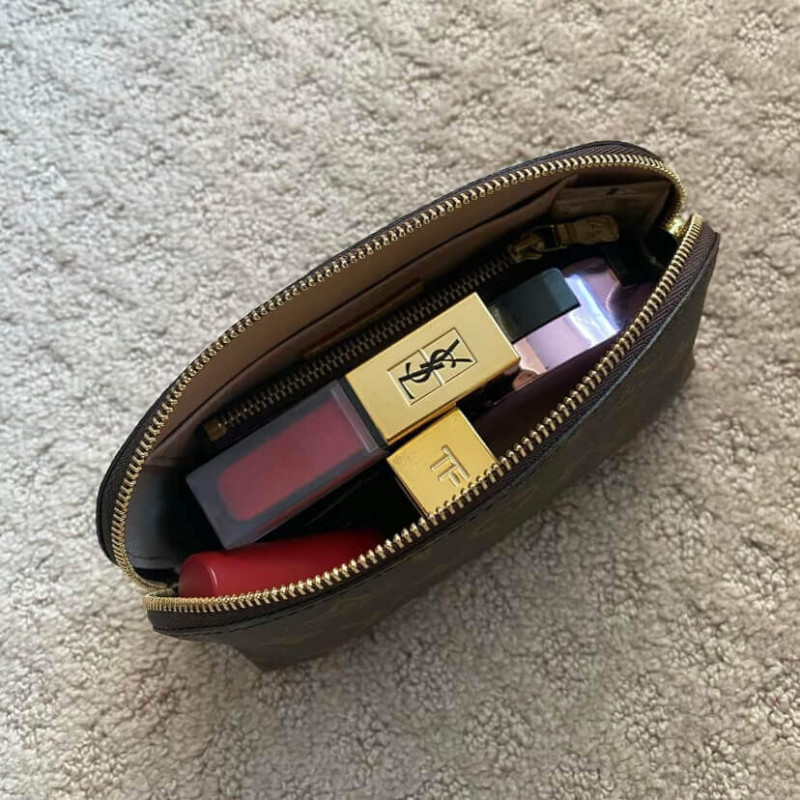 L0vis Vvtt0n Cosmetic Pouch M47515