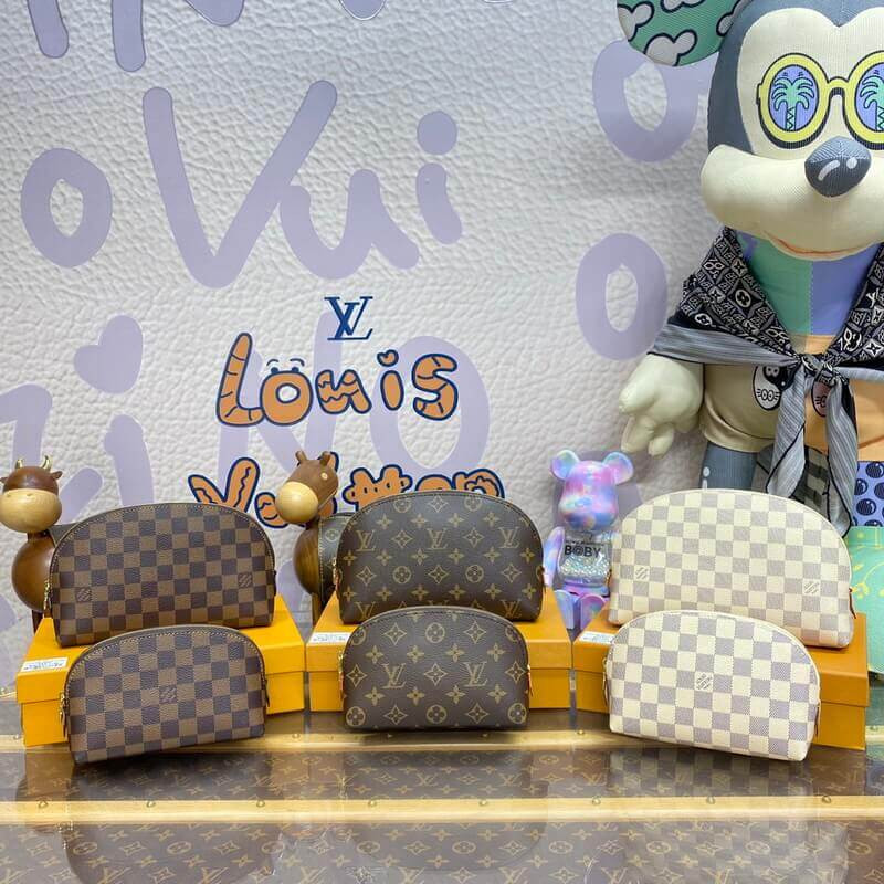 L0vis Vvtt0n Cosmetic Pouch MM M46579