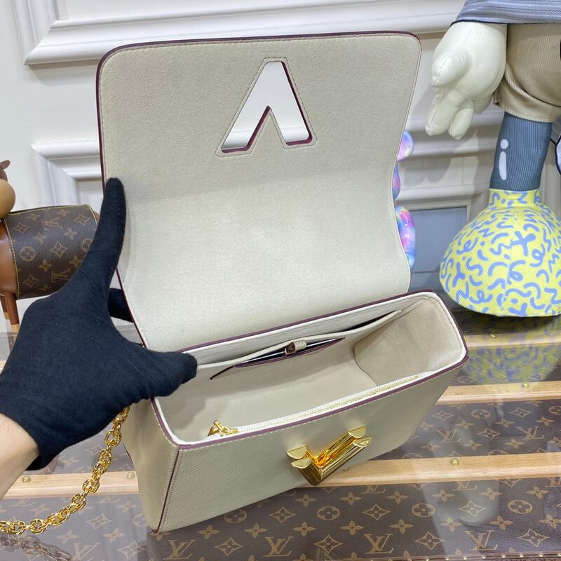 L0vis Vvtt0n Twist MM M21112