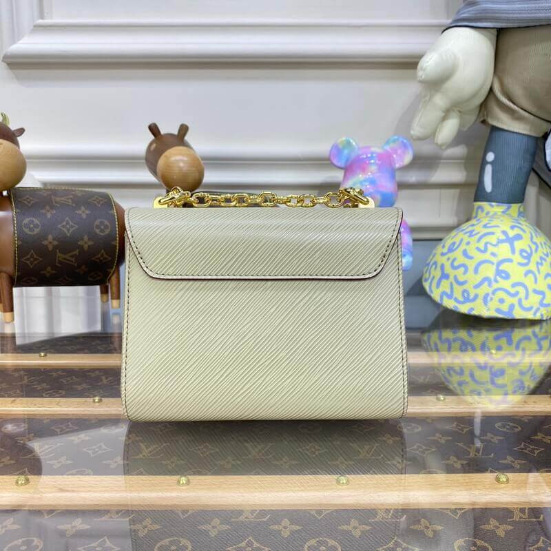 L0vis Vvtt0n Twist PM M21133