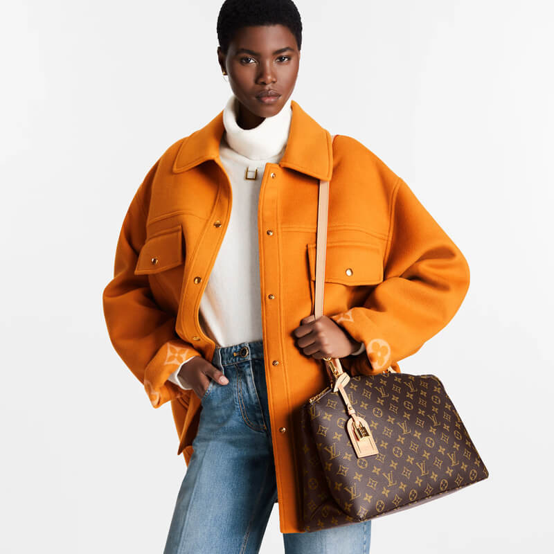 L0vis Vvtt0n Grand Palais M45898