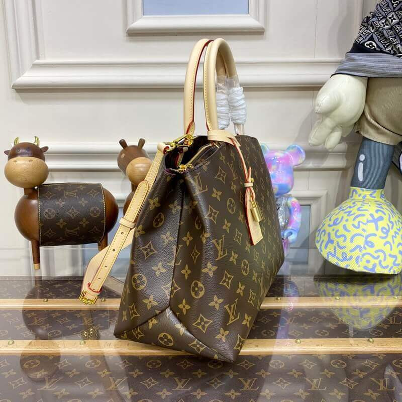 L0vis Vvtt0n Grand Palais M45898