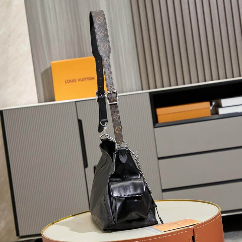 L0vis Vvtt0n M24861 CarryAll PM