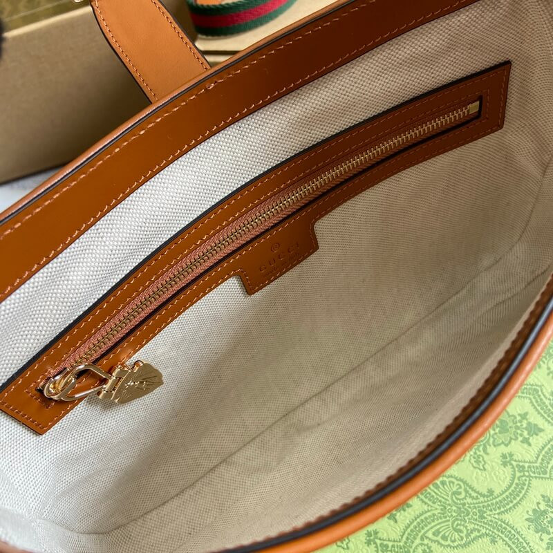 Gvc*1 Jackie Small Shoulder Bag