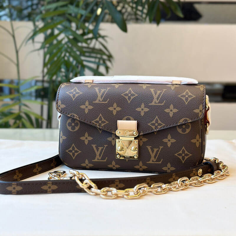 L0vis Vvtt0n M46279 Pochette Métis East West