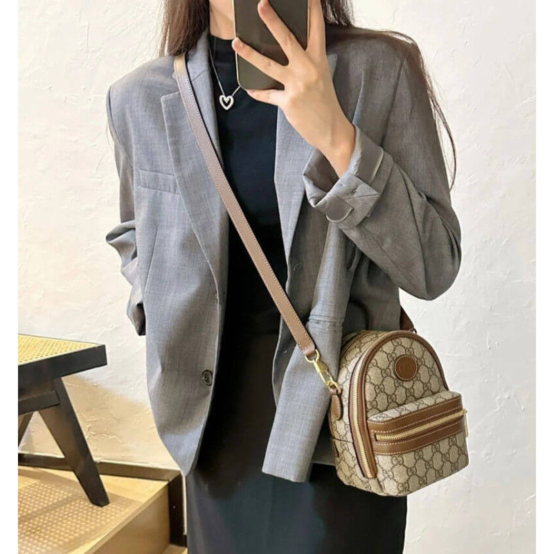 Gvc*1 Multi-function bag with Interlocking G