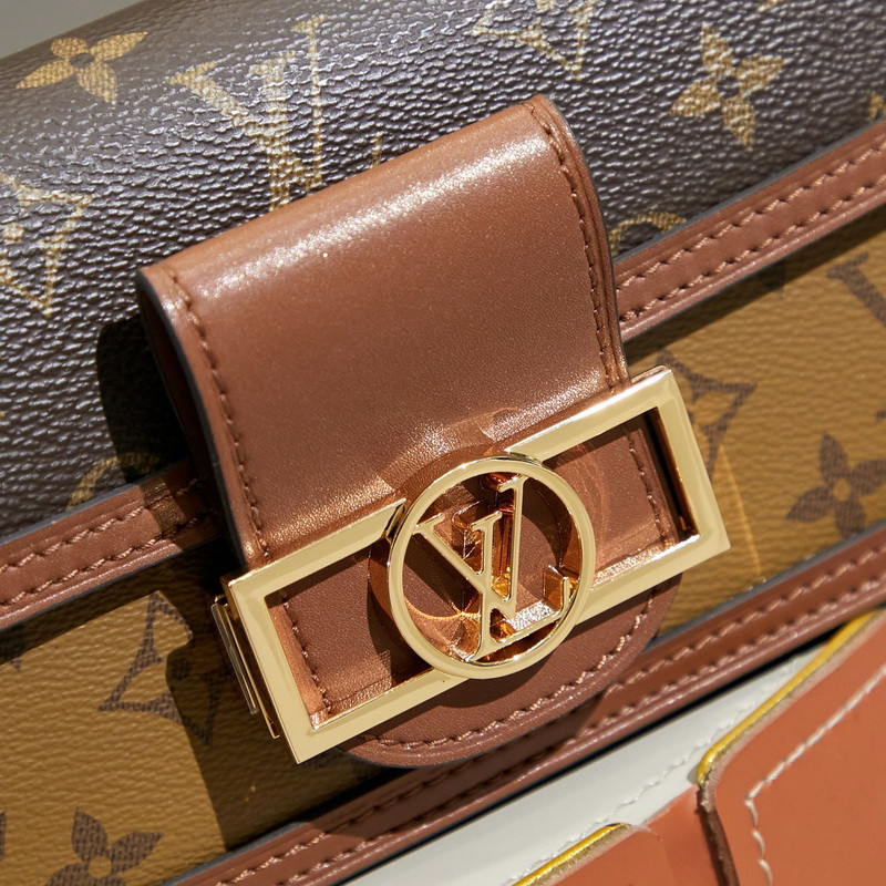 L0vis Vvtt0n M46757 Dauphine East West