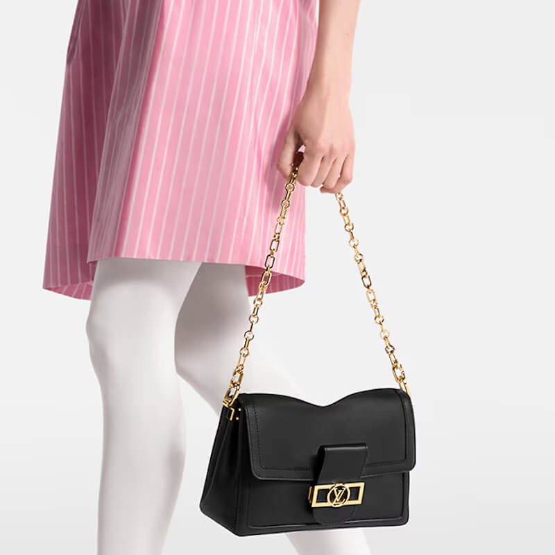 L0vis Vvtt0n Calfskin Dauphine Soft MM