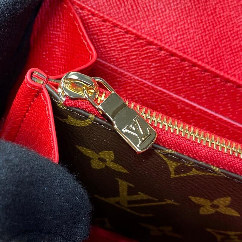 L0vis Vvtt0n Sarah Wallet M12207