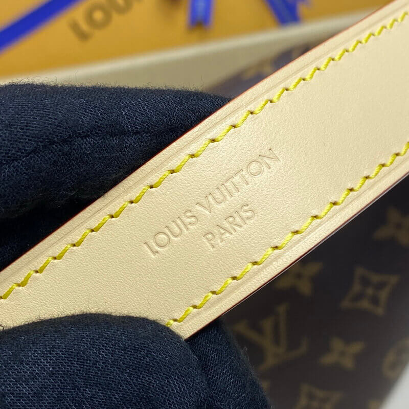 L0vis Vvtt0n Slouchy PM M11952