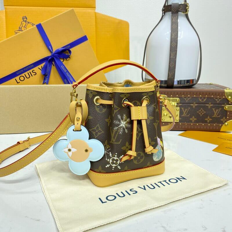 L0vis Vvtt0n Nano Noé M12221