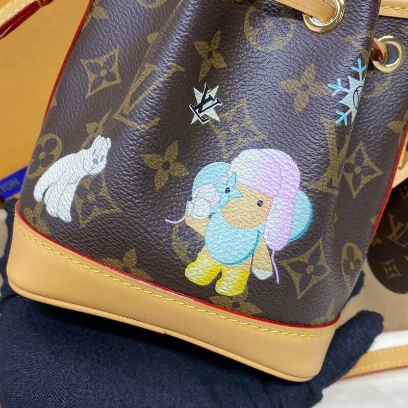 L0vis Vvtt0n Nano Noé M12221