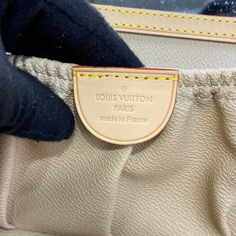 L0vis Vvtt0n Nice Cosmetic M47280