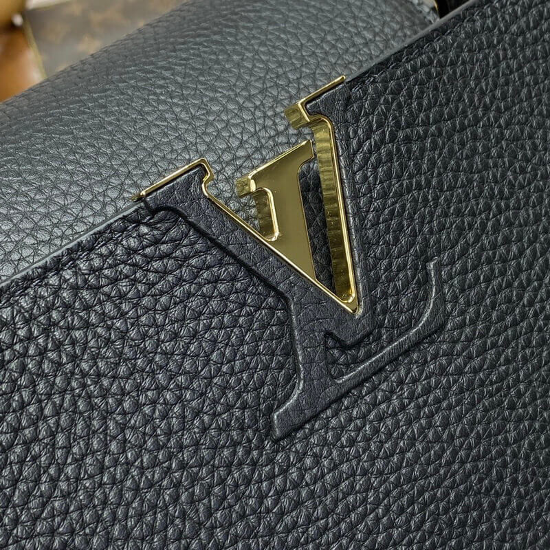 L0vis Vvtt0n Capucines 31cm Black