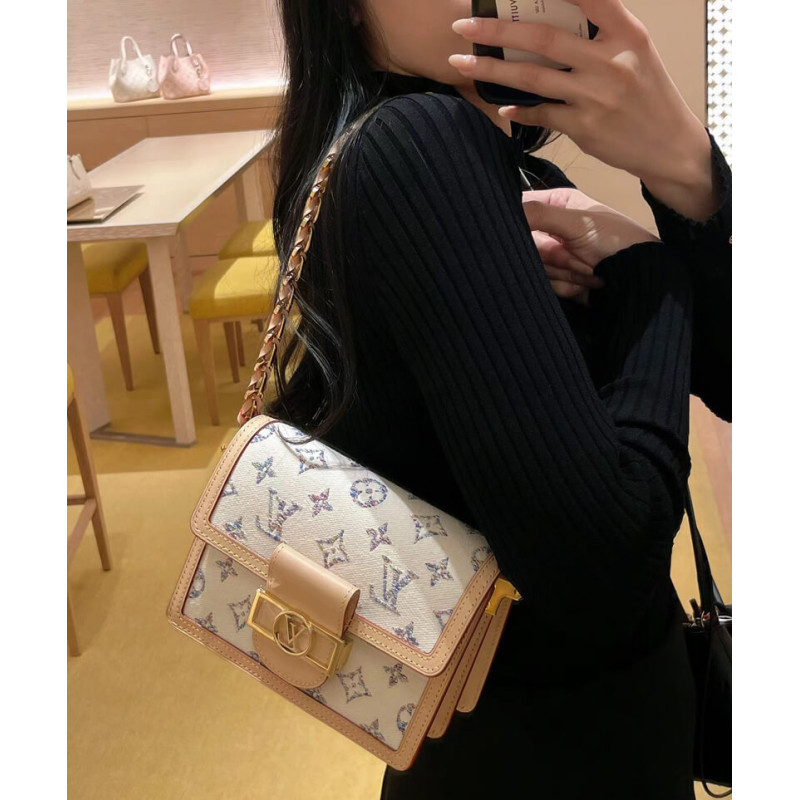 L0vis Vvtt0n Mini Dauphine M24841