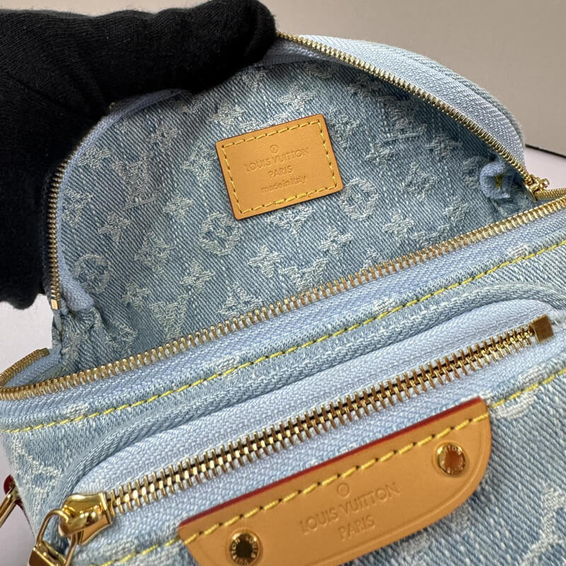 L0vis Vvtt0n Mini Bumbag M83353