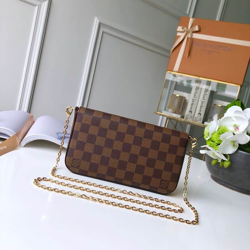 L0vis Vvtt0n N40492 Félicie Pochette