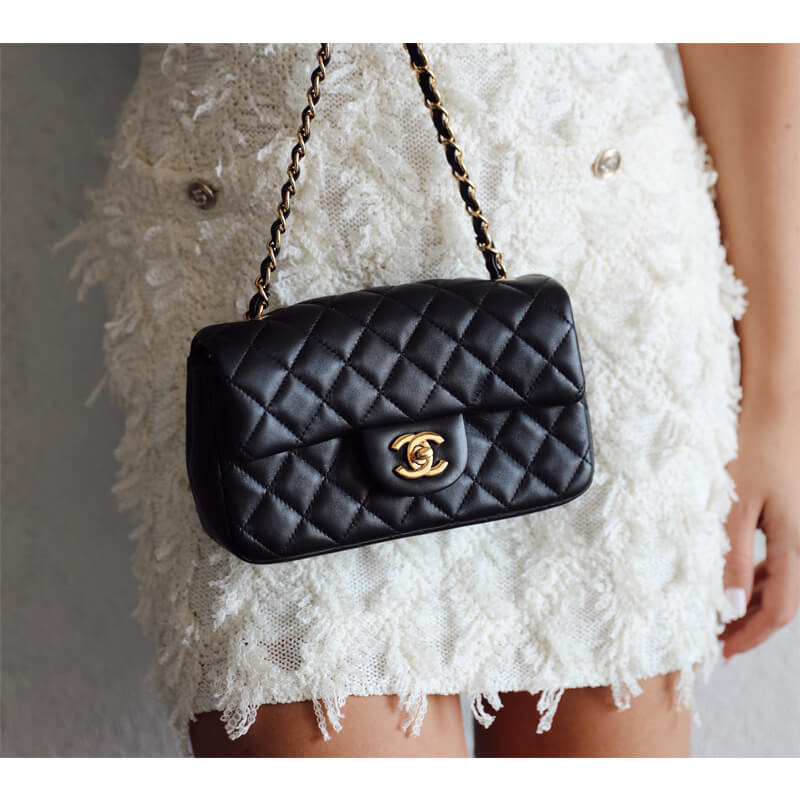 Ch**el Lambskin Mini Flap Bag A01116