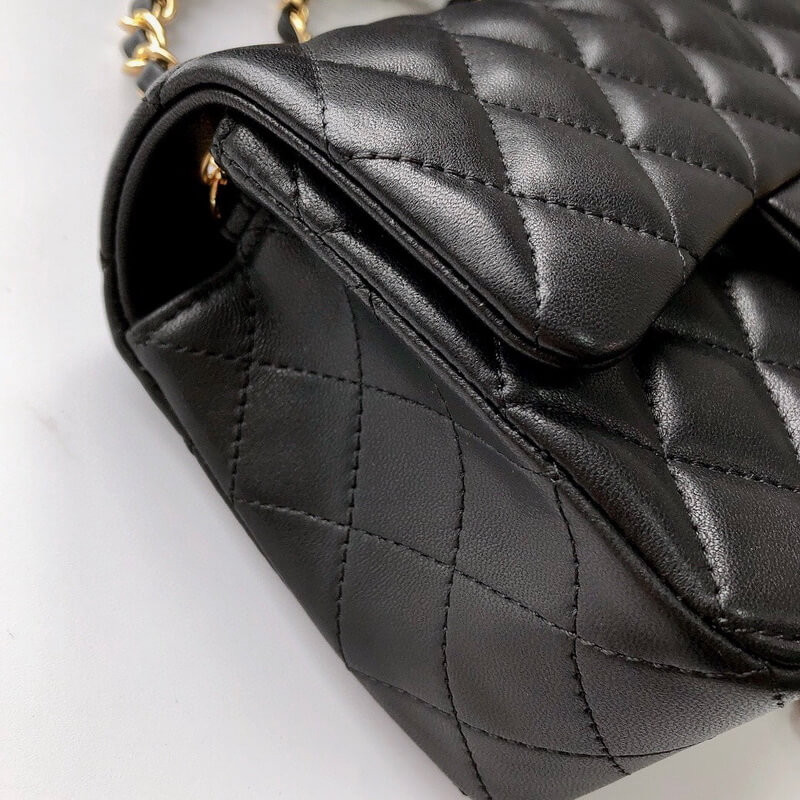 Ch**el Lambskin Mini Flap Bag A01116