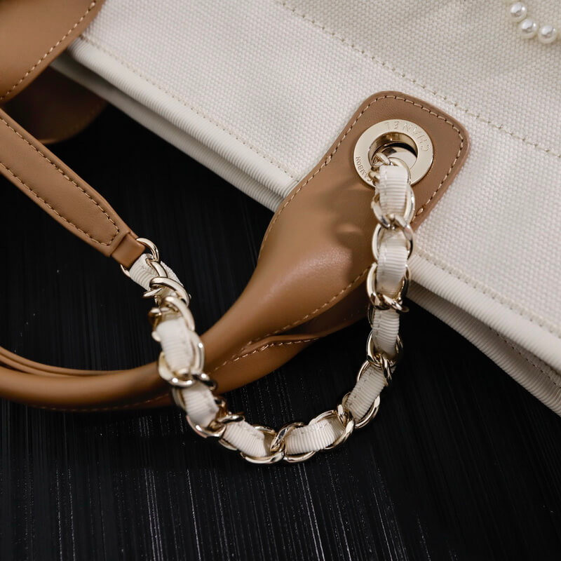 Ch**el Canvas Pearl Large Deauville Tote A66941