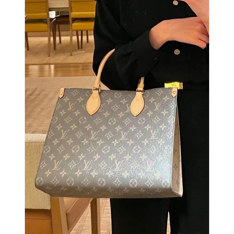 L0vis Vvtt0n OnTheGo MM M12415