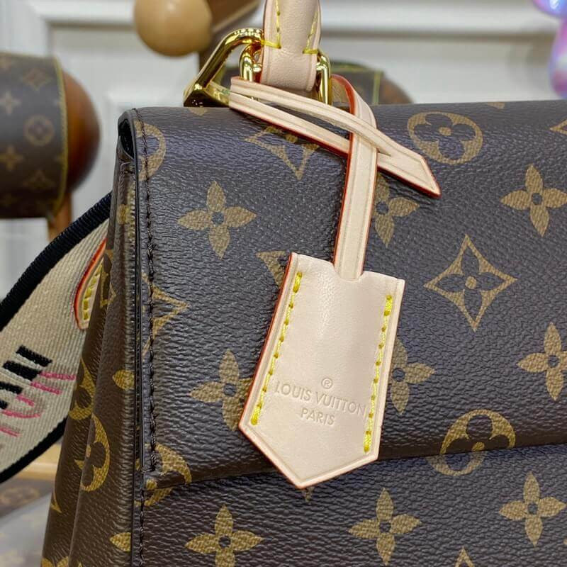 L0vis Vvtt0n Cluny BB M46372