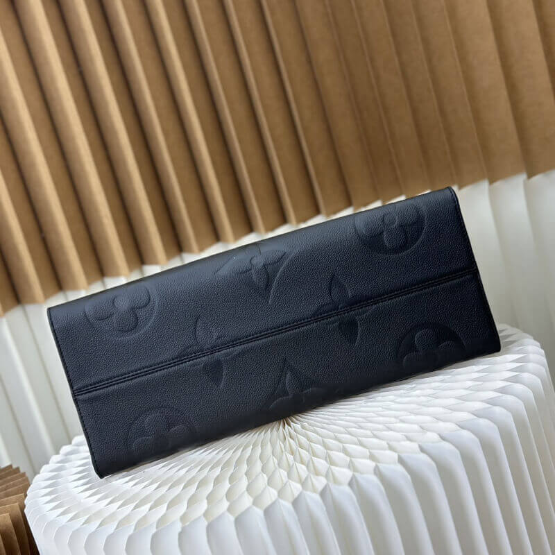 L0vis Vvtt0n OnTheGo GM M44925