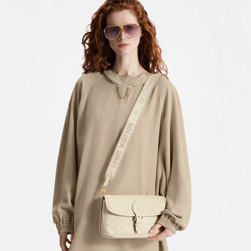 L0vis Vvtt0n Diane M46388 Cream