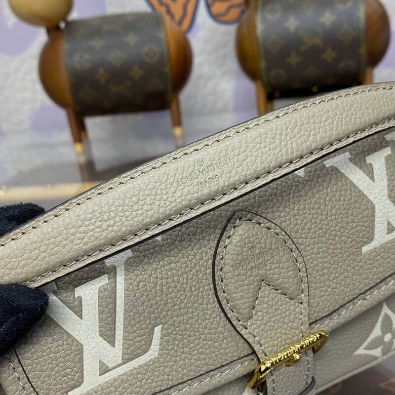 L0vis Vvtt0n Nano Diane M83300