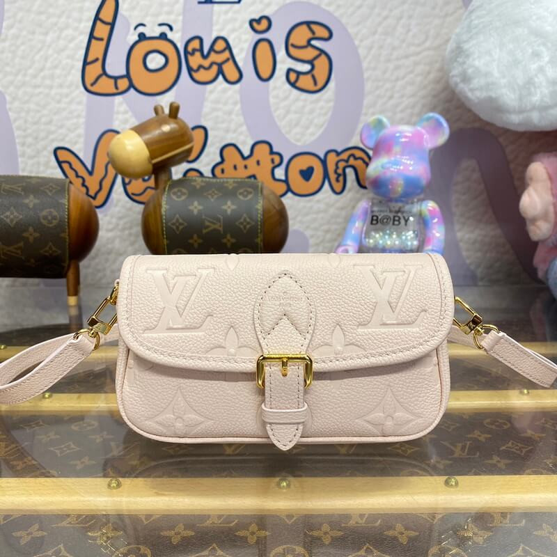 L0vis Vvtt0n Nano Diane M83566