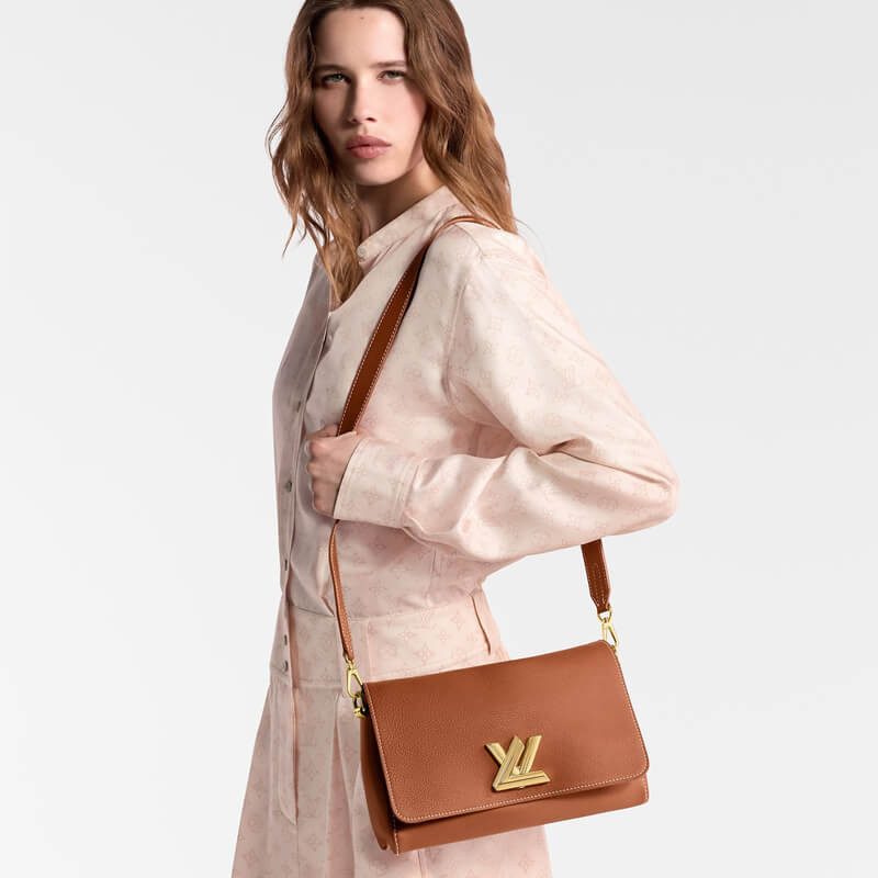 L0vis Vvtt0n Soft Twist M24640