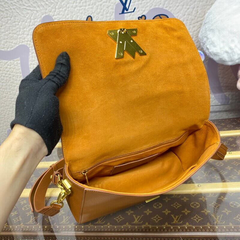 L0vis Vvtt0n Soft Twist M24640