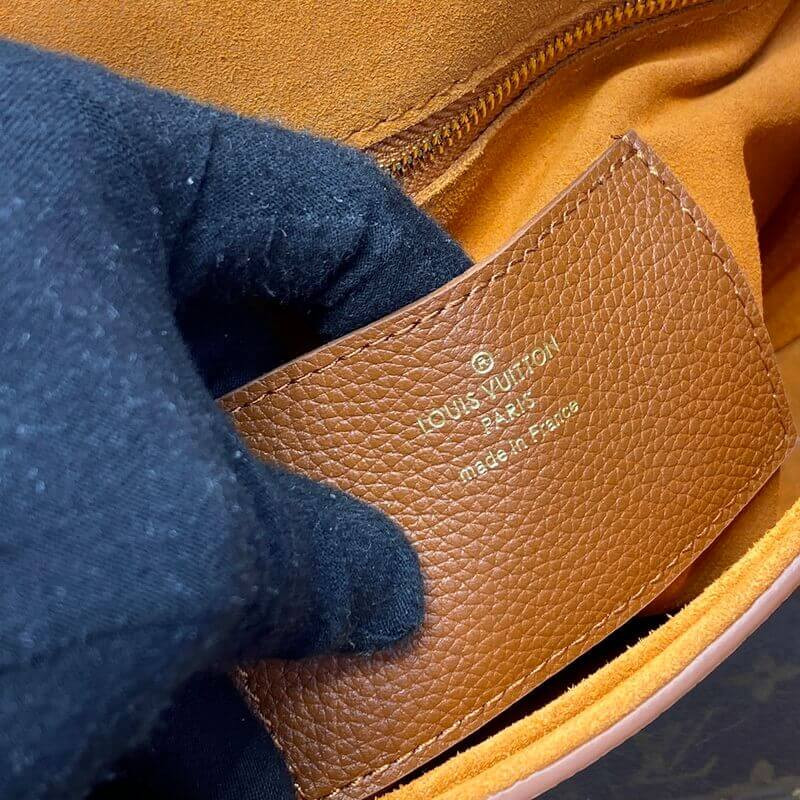 L0vis Vvtt0n Soft Twist M24640