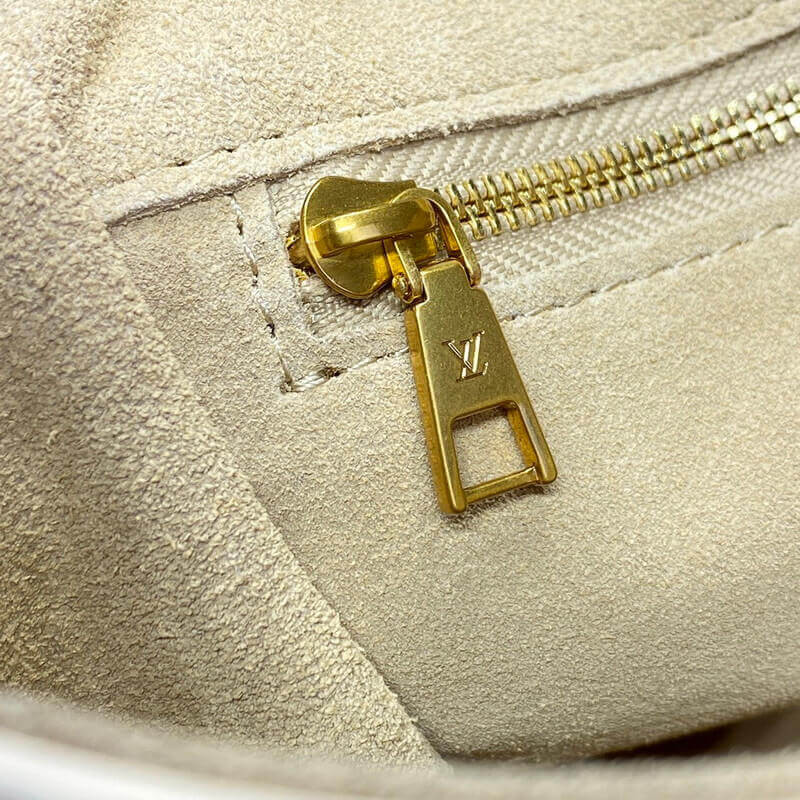 L0vis Vvtt0n Soft Twist M25359