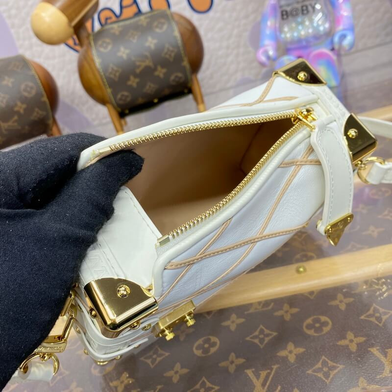 L0vis Vvtt0n Side Trunk PM M25216