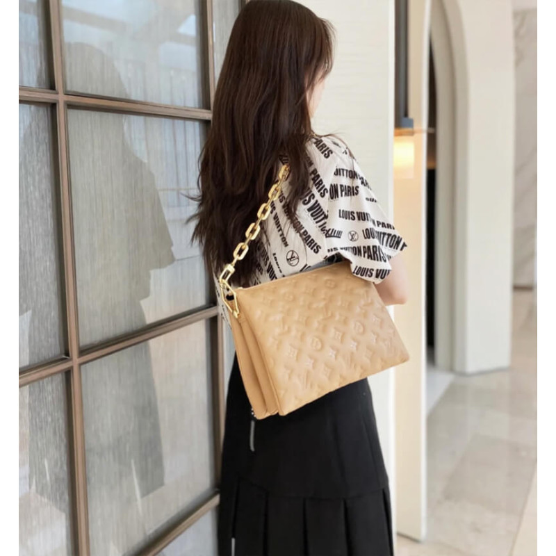 L0vis Vvtt0n Coussin PM M21261