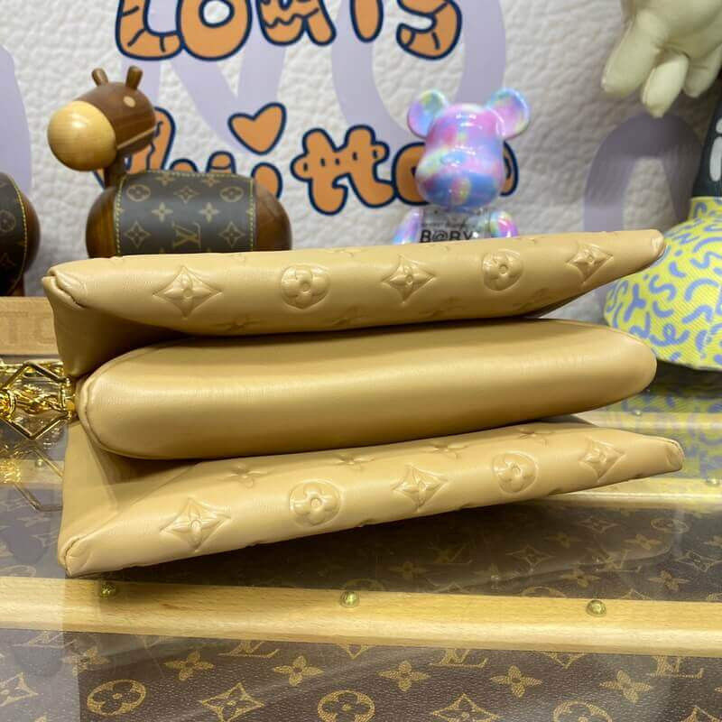 L0vis Vvtt0n Coussin PM M21261