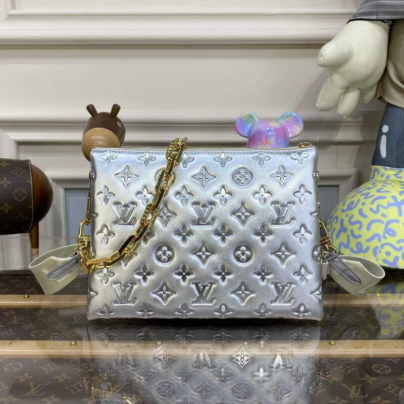 ouis Vvtt0n Coussin PM M21769