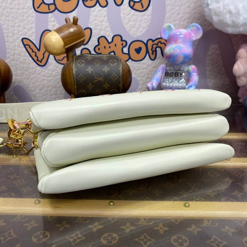 L0vis Vvtt0n Coussin PM M25110