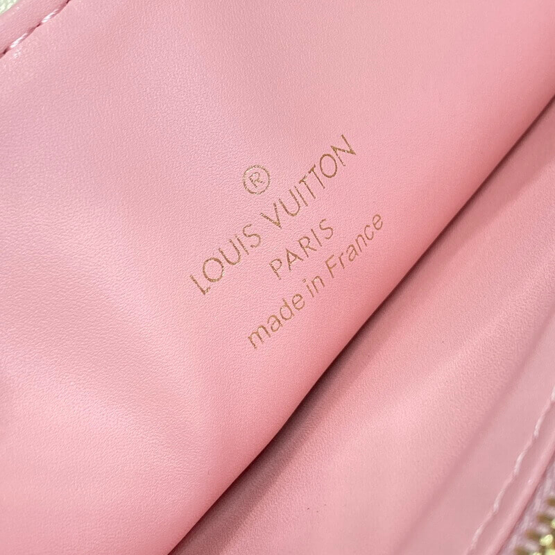 L0vis Vvtt0n Coussin PM M25110