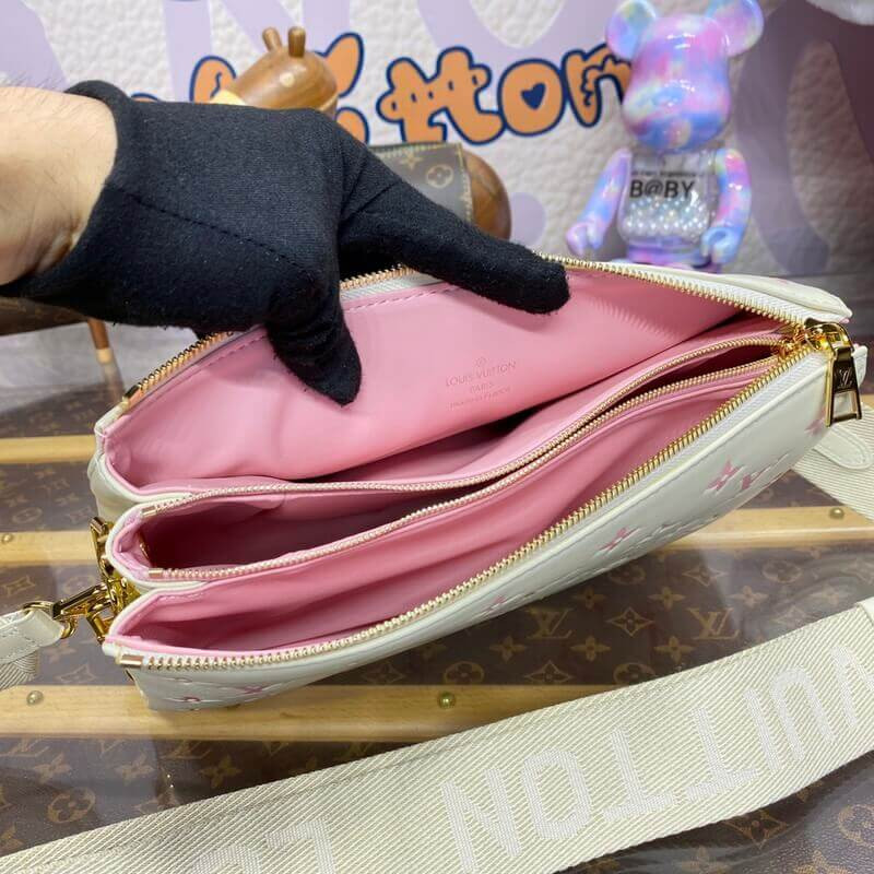 L0vis Vvtt0n Coussin PM M25110