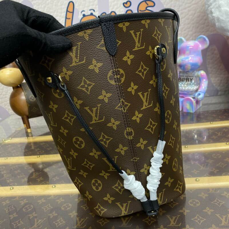 L0vis Vvtt0n Neverfull Inside Out MM M11946