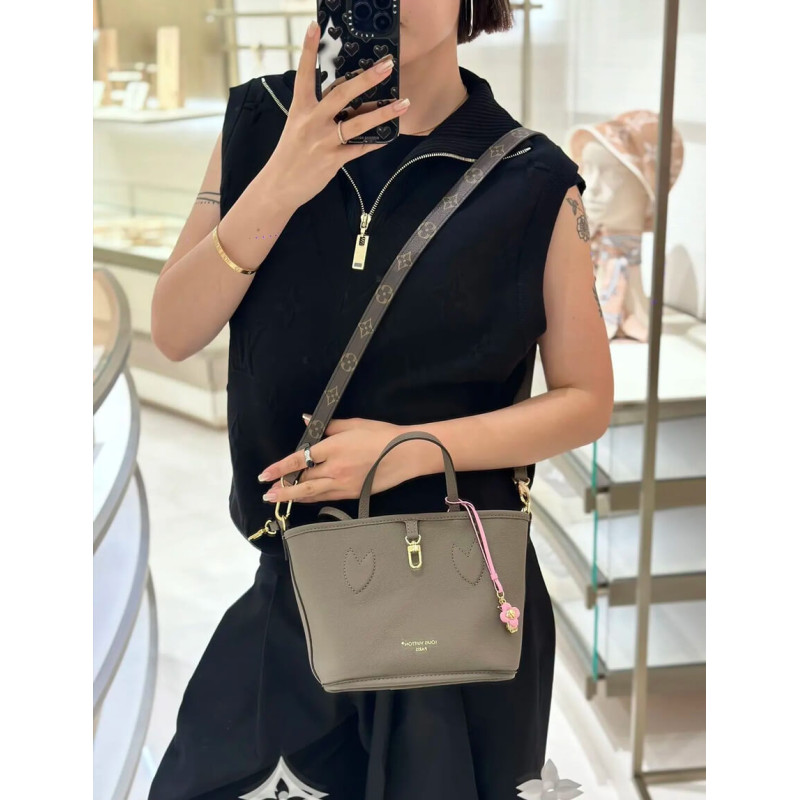 L0vis Vvtt0n Neverfull Bandoulière Inside Out BB M12109